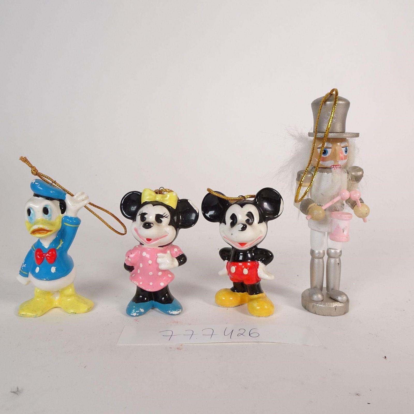 Vintage Ornament Lot (1 of 6)