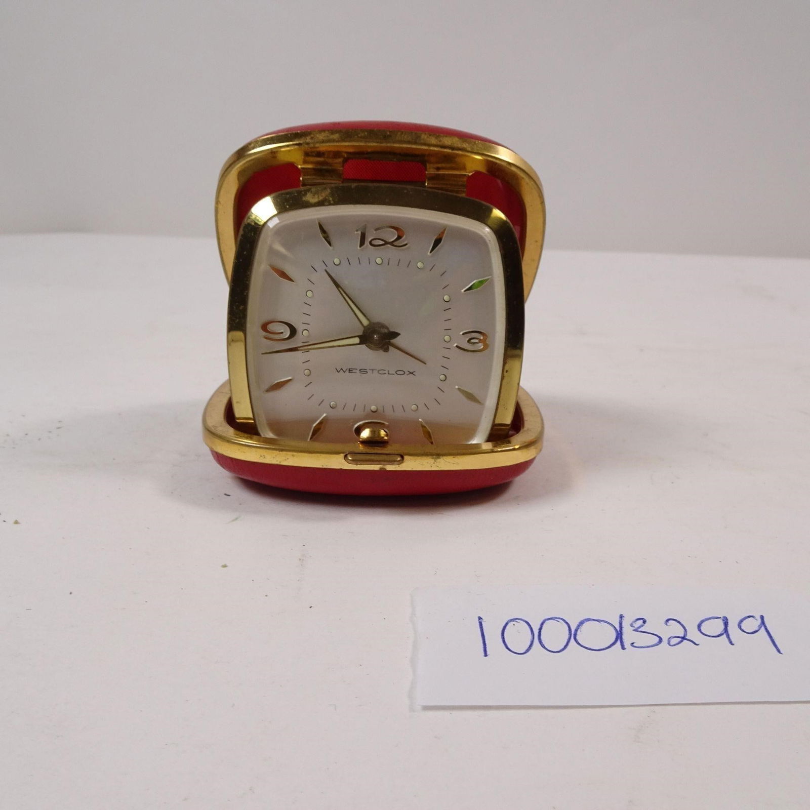 Vintage Westcox Red Travel Clock (1 of 4)