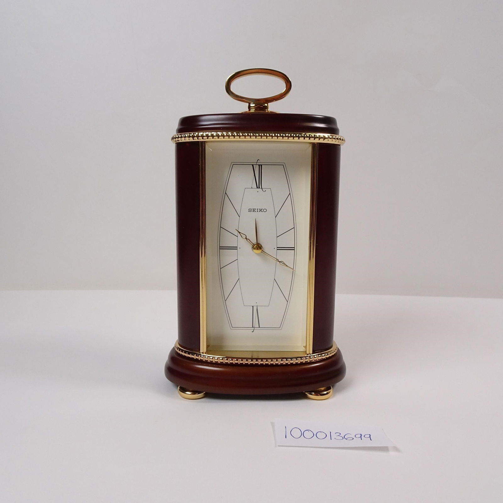 Vintage SEIKO Clock Analog Desk Mantel: Vintage SEIKO analog desk/mantel clock. Classic design with timeless appeal, suitable for display or everyday use. Condition varies; please refer to photos for details.Sold as-is. No liability assumed