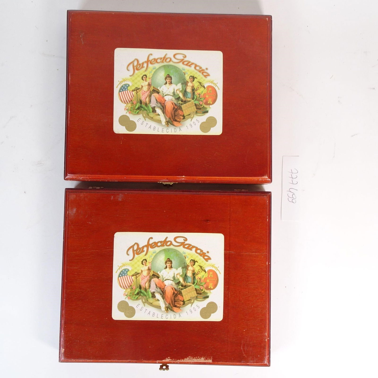 Lot of 2 Perfecto Garcia Wooden Cigar Boxes: Lot of two original Perfecto Garcia wooden cigar boxes, Sampler edition. Features the classic "Perfecto Garcia - Establecida 1905" label artwork. Great for collectors, storage, crafts, DIY projects, o