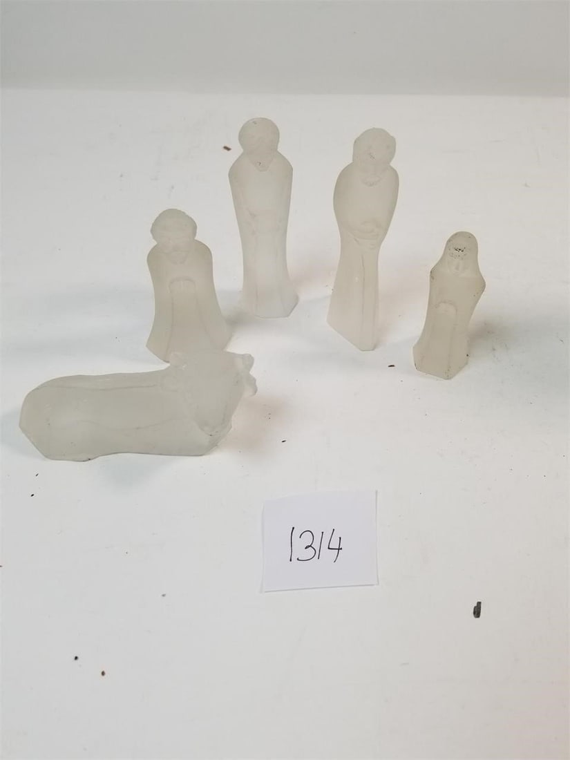 Vintage Frosted Glass Nativity Scene Set of 5 (1 of 2)
