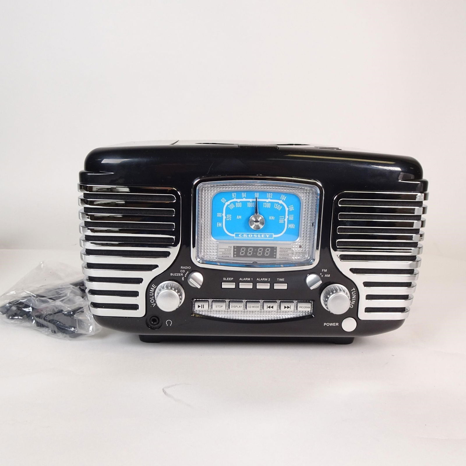 Crosley Corsair Clock Radio CD Bluetooth (1 of 9)