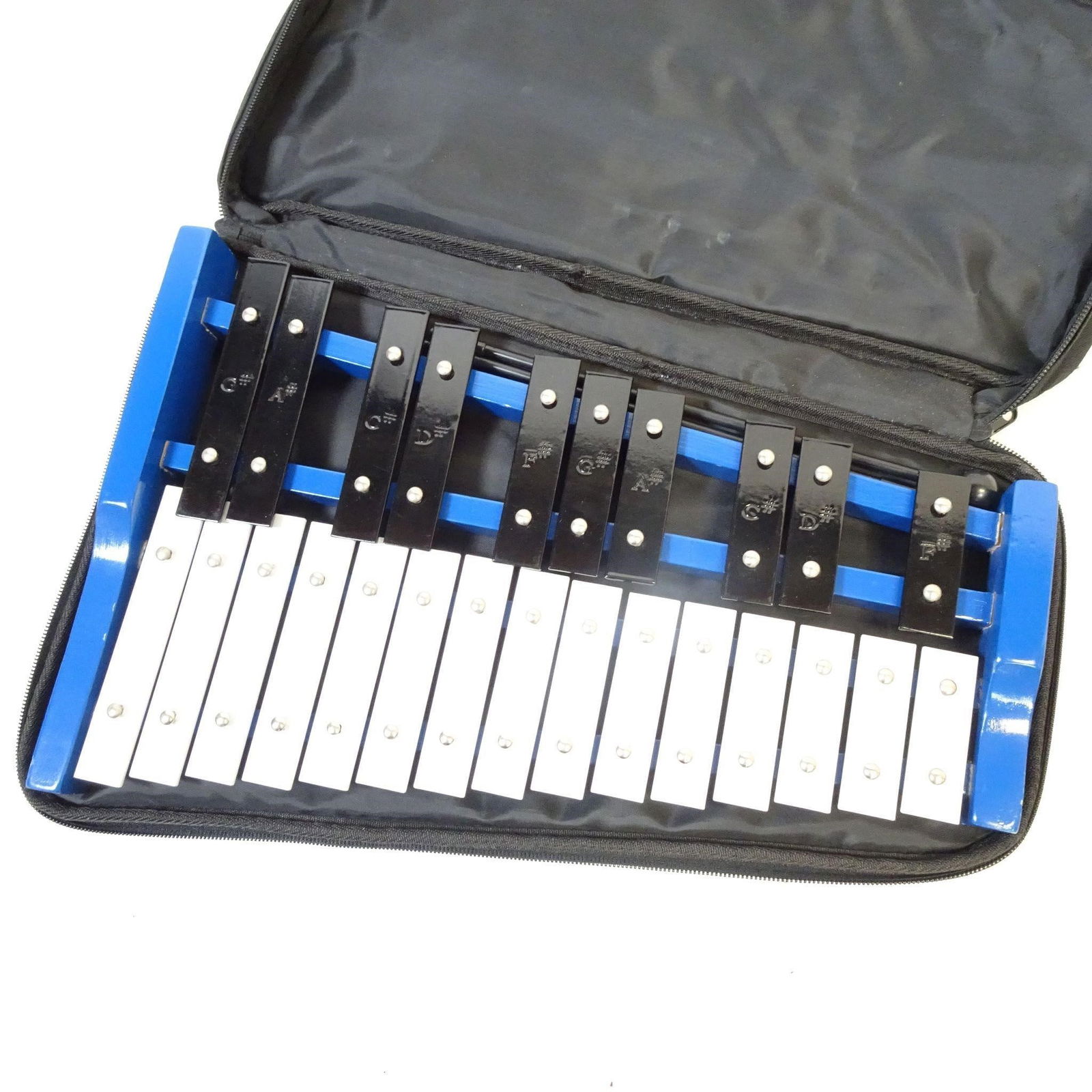Chromatic Glockenspiel: For sale is a chromatic glockenspiel, a popular educational percussion instrument, perfect for students, classrooms, and beginner musicians. The instrument features metal bars mounted on a sturdy