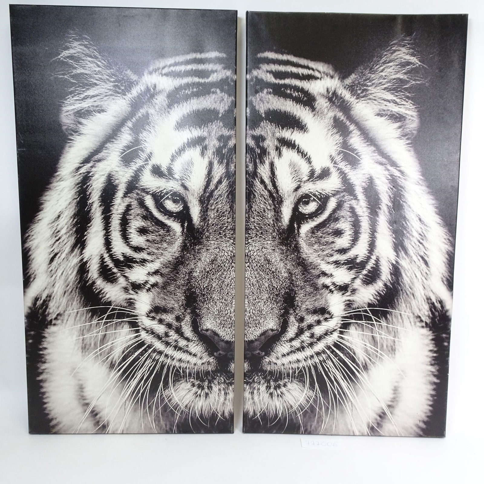 Set of 2 Tiger Canvas Wall Art Panels (1 of 5)