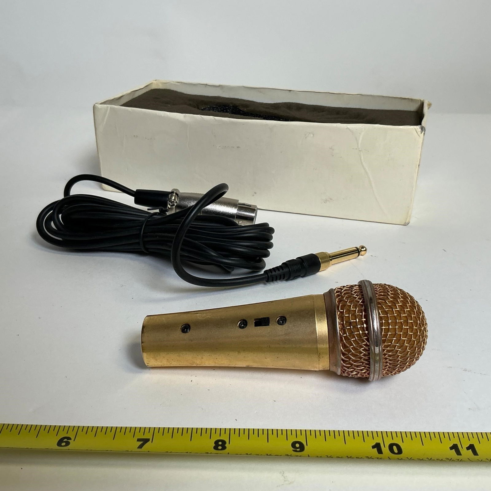 Dynamic Microphones gold: Dynamic Microphones gold