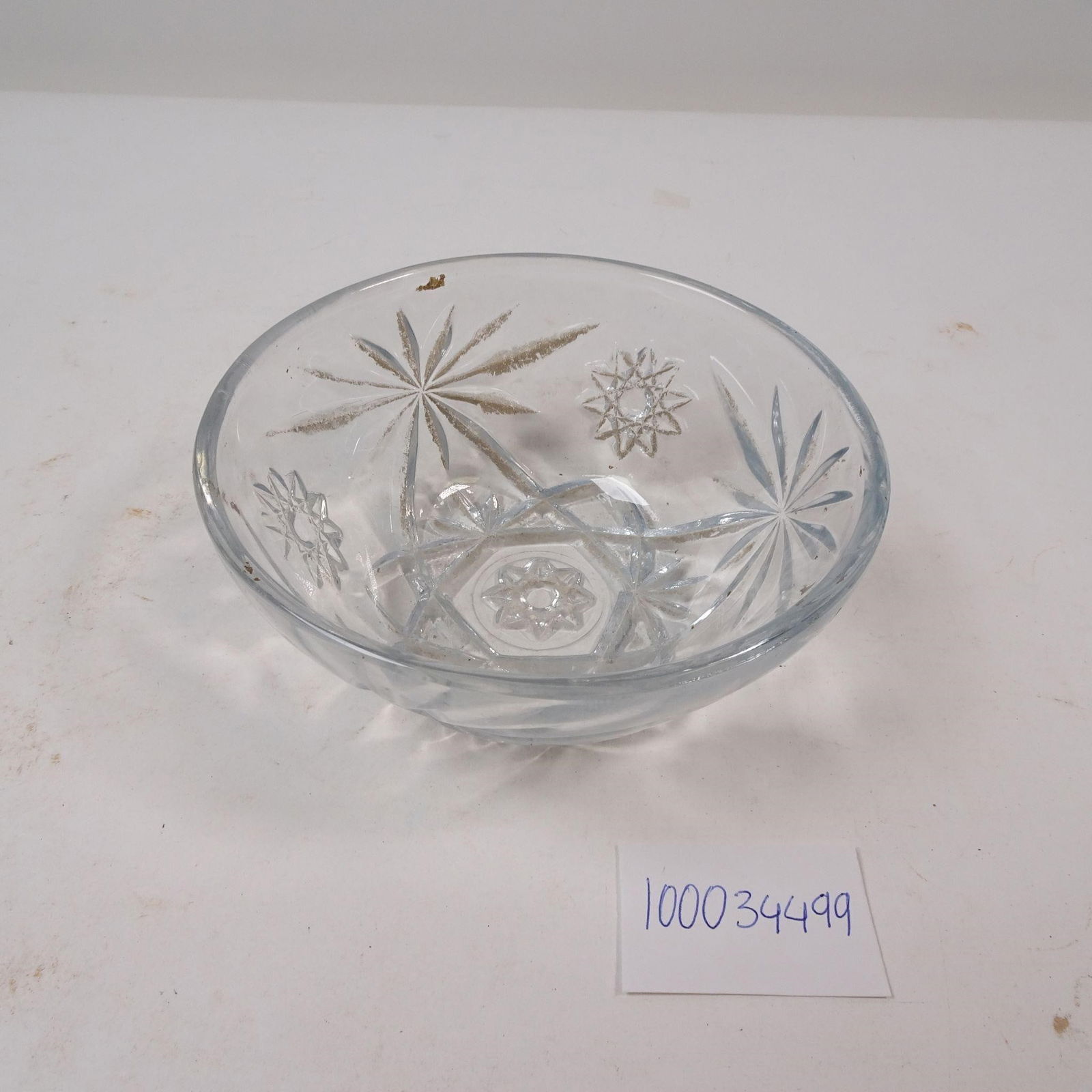 Vintage Cut Glass Crystal Small Candy Bowl: A charming vintage cut glass crystal small candy bowl, perfect for serving sweets or displaying small decorative items. This piece adds a touch of timeless elegance and brilliant sparkle to any