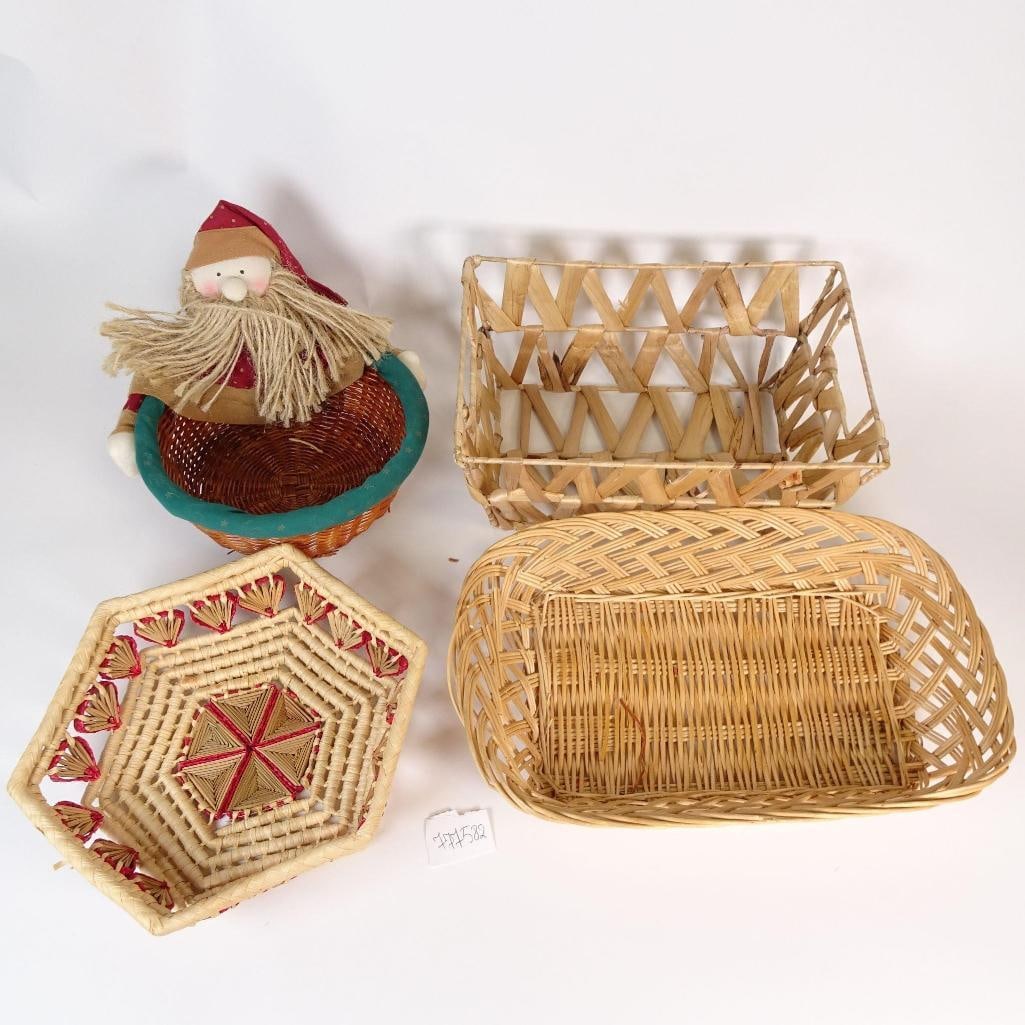 Vintage Wicker & Straw Basket Lot (1 of 10)
