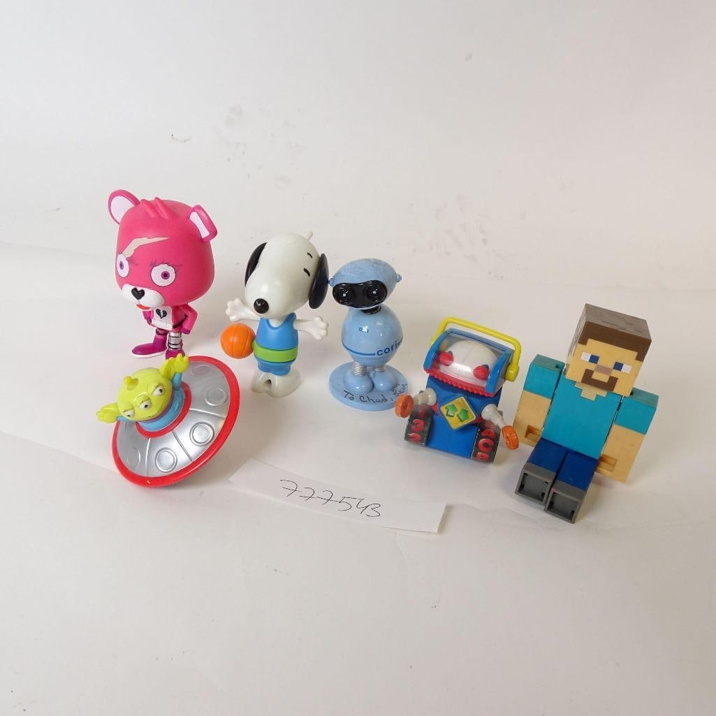 Character Figures Mixed Toy Lot (1 of 4)