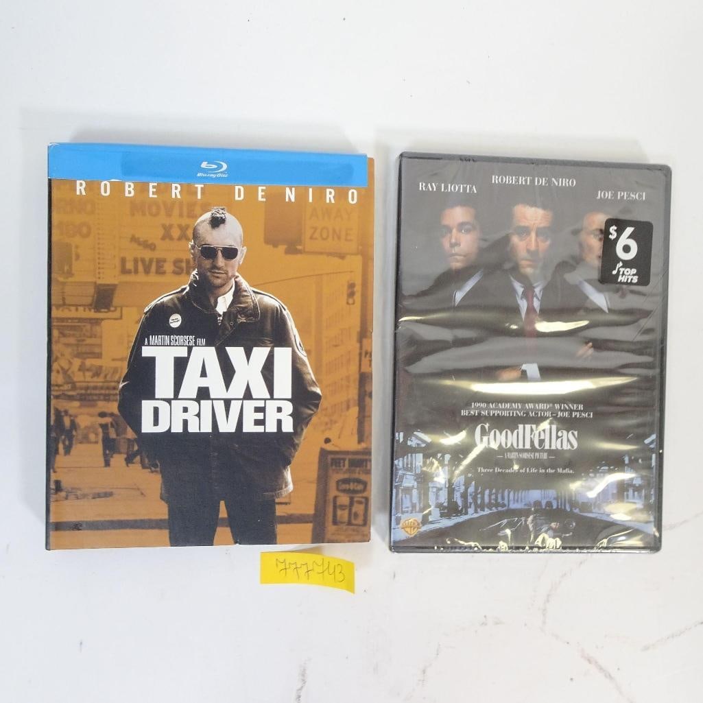 Classic Films Set: A must-have 2-movie set featuring Robert De Niro, showcasing two legendary films directed by Martin Scorsese. Condition: Very good, see photos for details. Perfect for crime film fans and serious movi