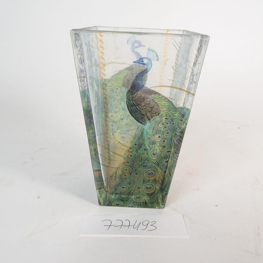 Bloomingdale's Peacock Shannon Glass Vase (1 of 10)