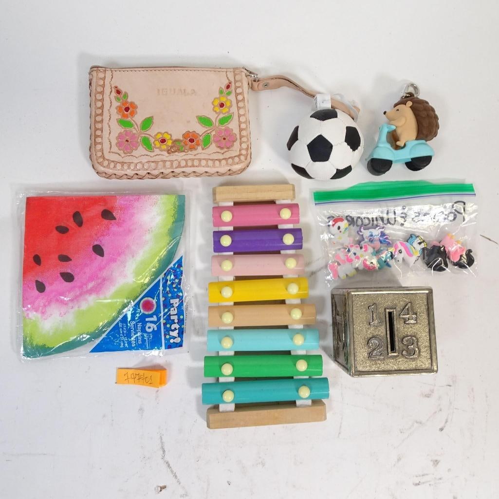 Kids Accessories & Toys Bundle: Mixed kids accessories and toy bundle, perfect as a variety lot. This collection includes decorative items, toys, and everyday accessories, ideal for gifting, resale, or play. Condition: Good to very