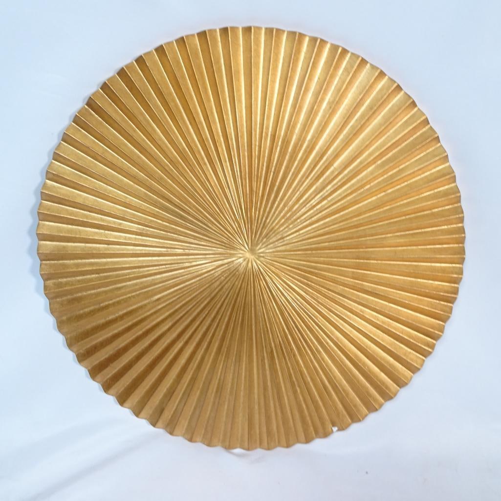 Bassett Mirror Company Gold Sunburst Wall Art Round Metal Decor: Elegant round sunburst style wall d?cor by Bassett Mirror Company, featuring a beautifully textured radiating gold design. The piece has a striking sunburst / starburst pattern with fine ridges