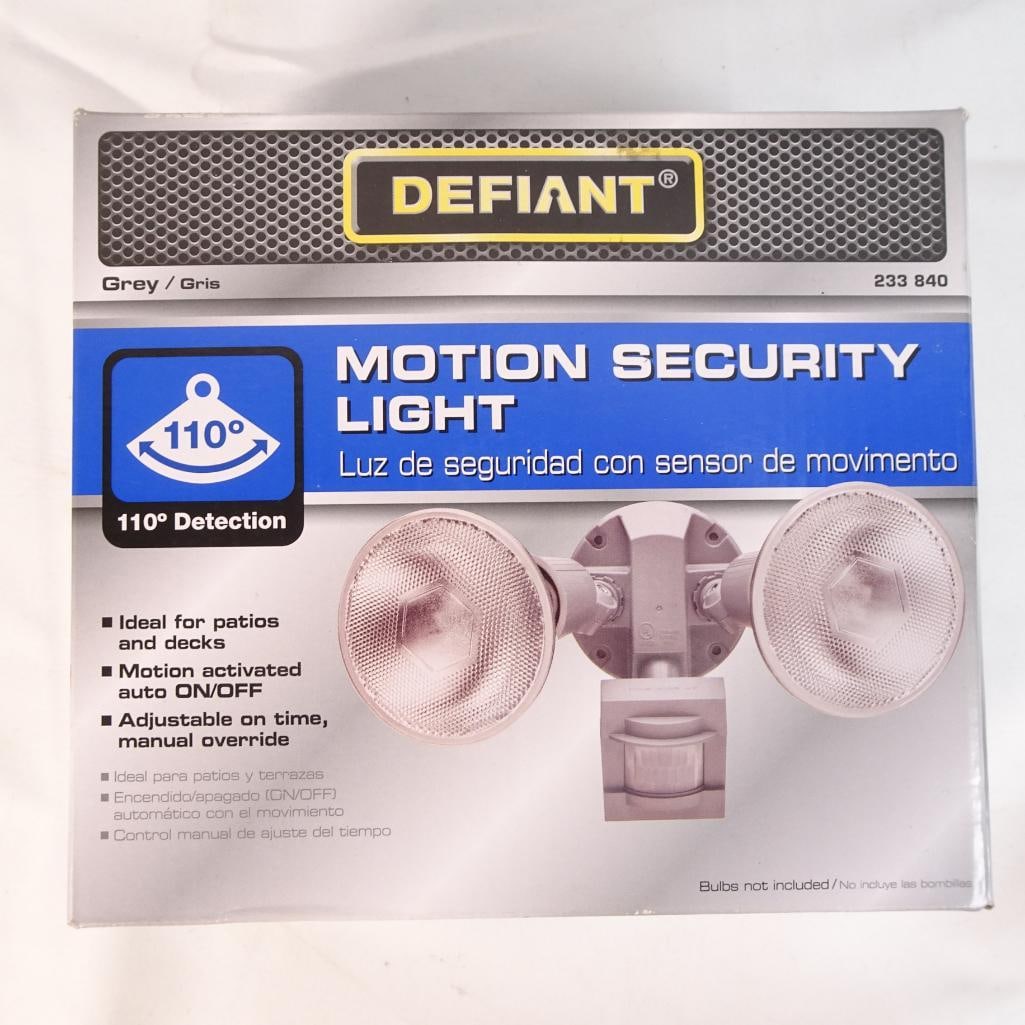 Defiant Motion Security Light 110? Outdoor Sensor Light Grey Dual Head NEW Open Box (1 of 6)