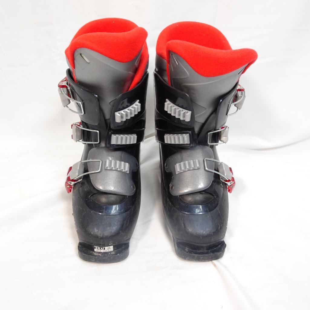 Salomon Performa T2 Ski Boots (1 of 6)