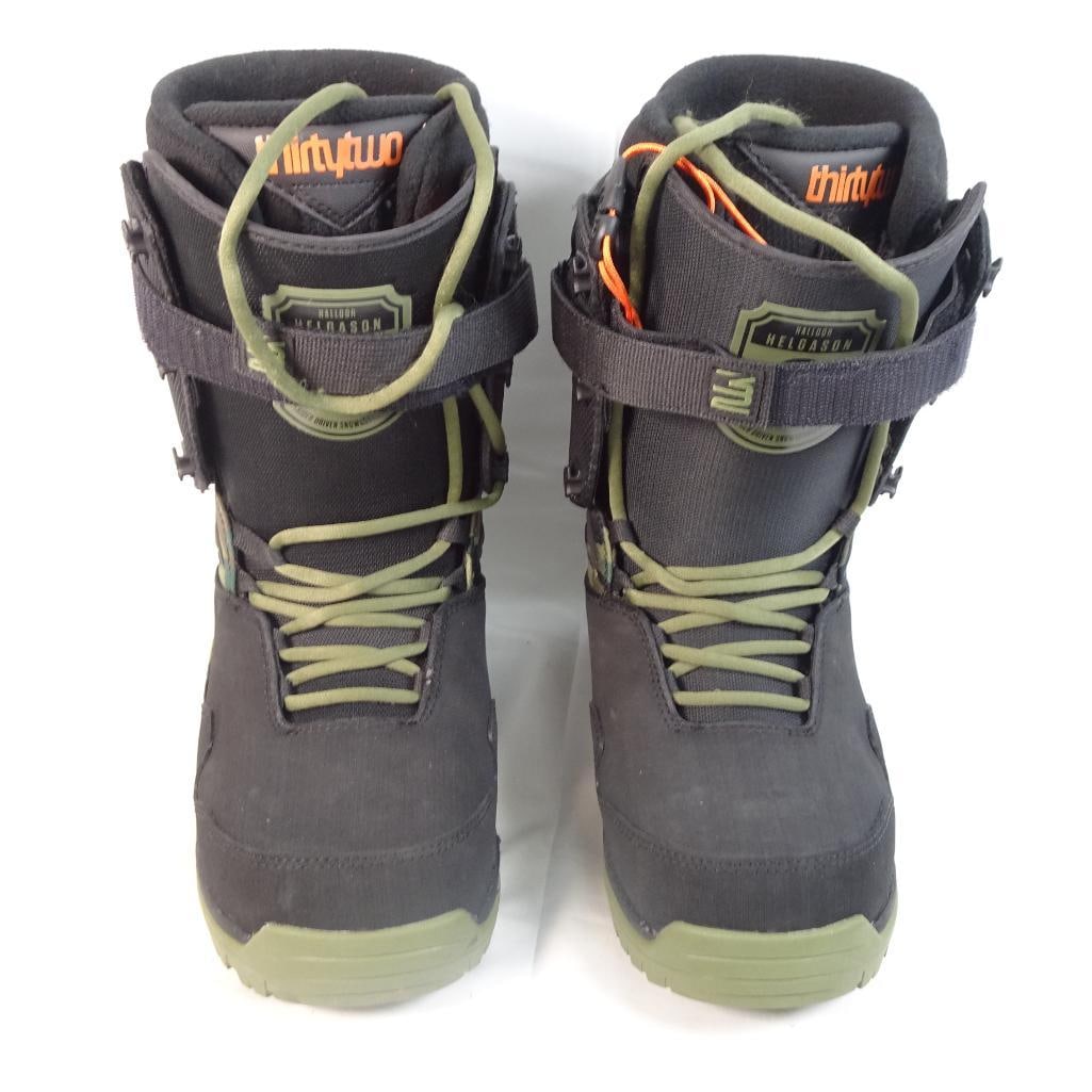 ThirtyTwo TM-Two XLT Helgason Snowboard Boots Men?s 8.5 Black Camo Vibram: ThirtyTwo TM-Two XLT Helgason snowboard boots in Black/Camo colorway. High-performance snowboard boots featuring a rugged build, supportive design, and Vibram outsole. ? Condition: Pre-owned Light sig