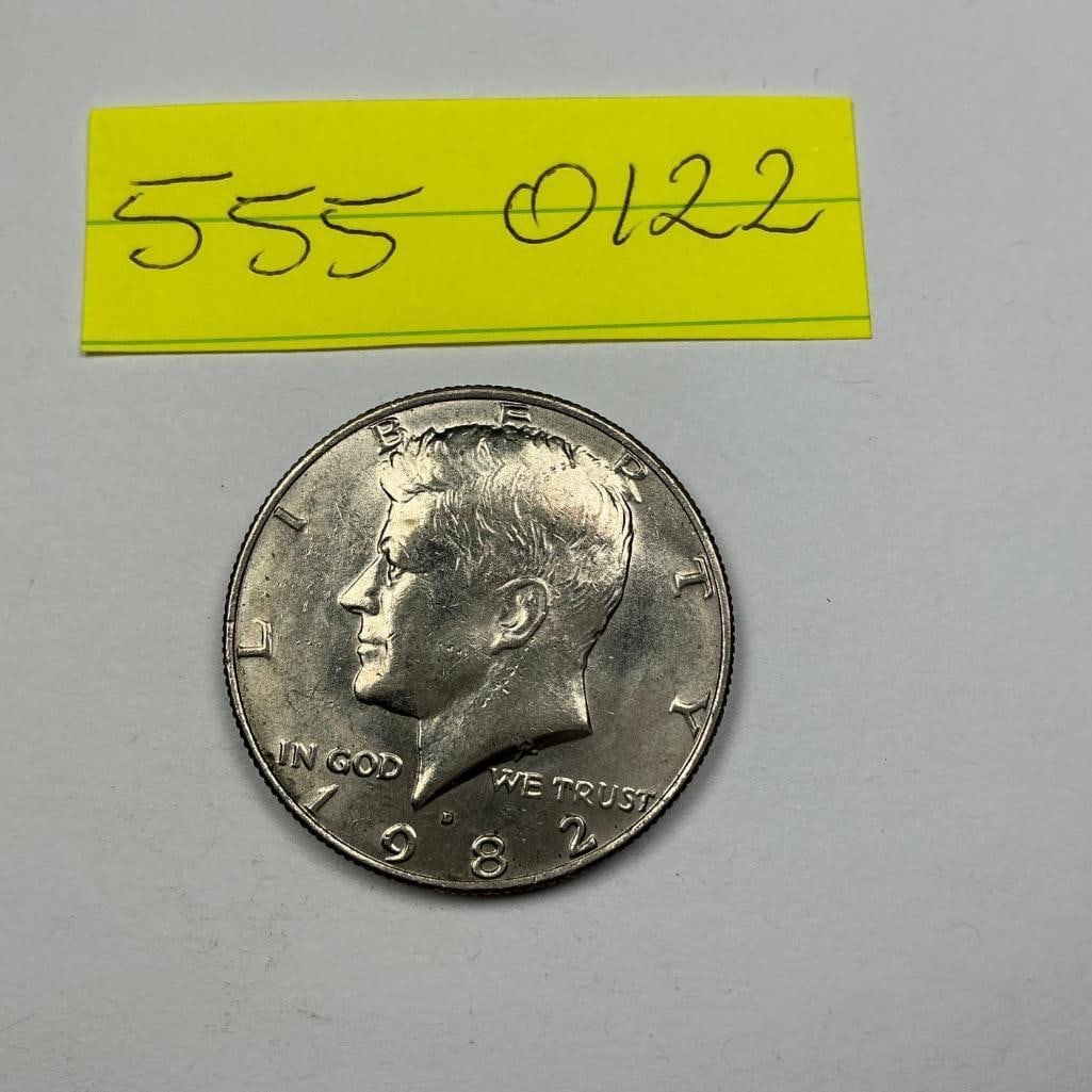 1982 US Kennedy Half Dollar (1 of 2)