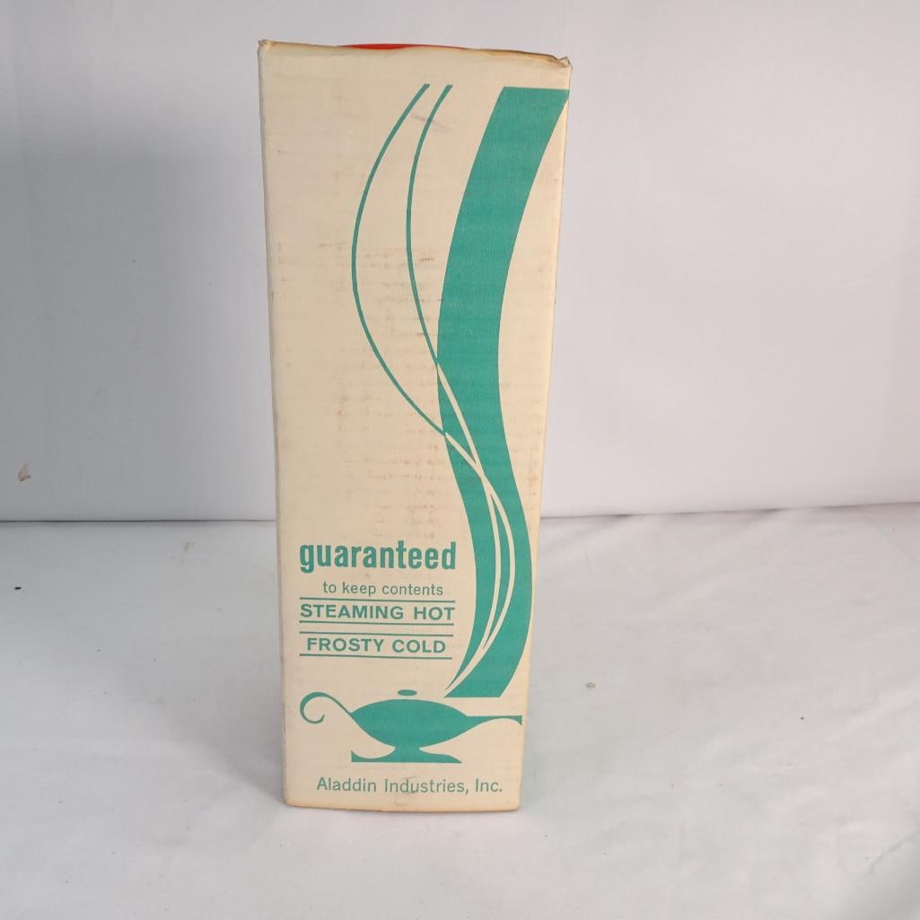 Vintage Aladdin Economy Thermos Bottle 1 Qt Red w/ Box Glass Liner USA: Vintage Aladdin Economy thermos bottle, approximately 1 quart capacity, made in USA. Classic red design with original label and original box included. Features a glass vacuum liner and screw-top lid t