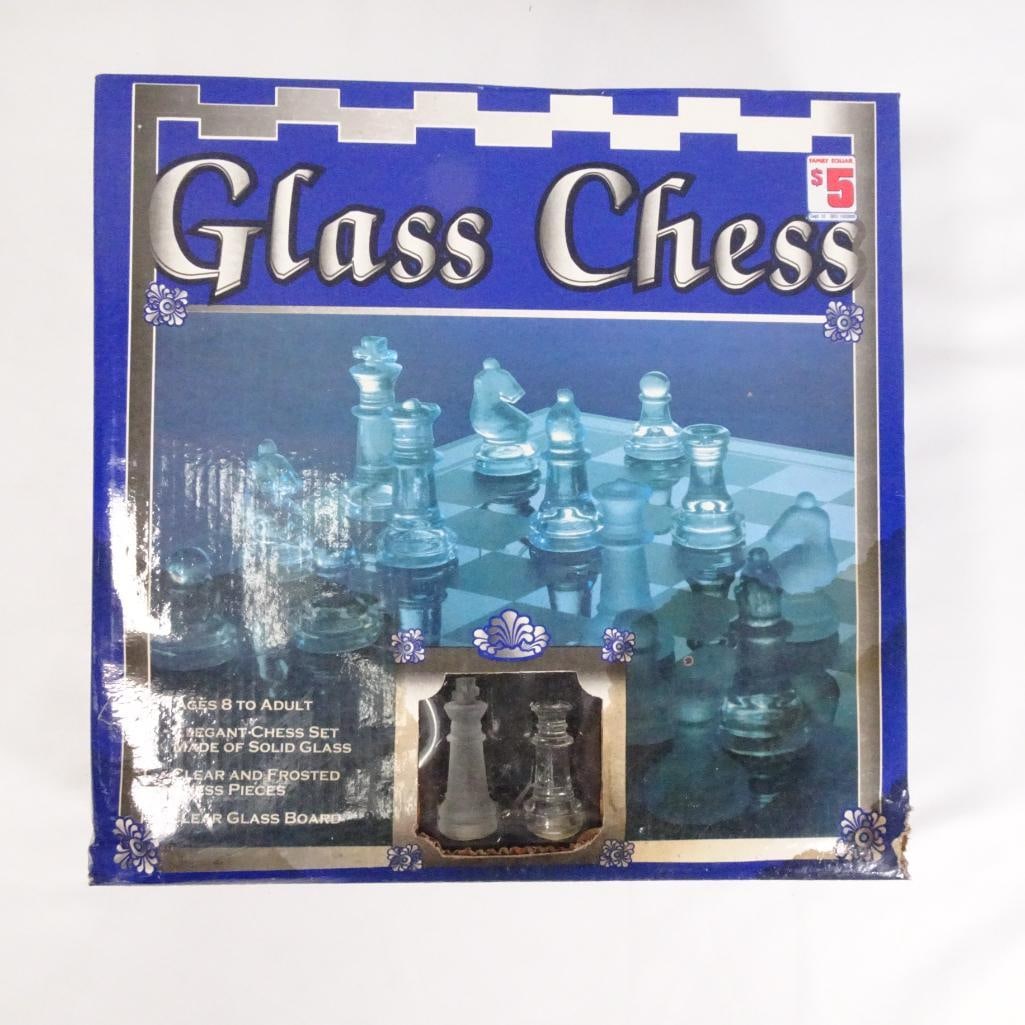 Glass Chess Set Clear and Frosted Pieces w/ Glass Board - Vintage Style Complete (1 of 8)