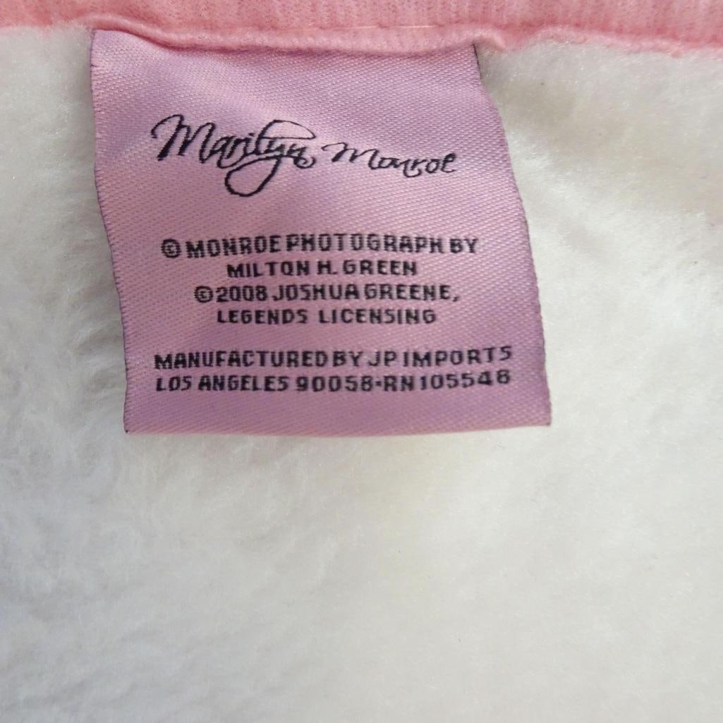 Marilyn Monroe Licensed Throw Blanket - 9