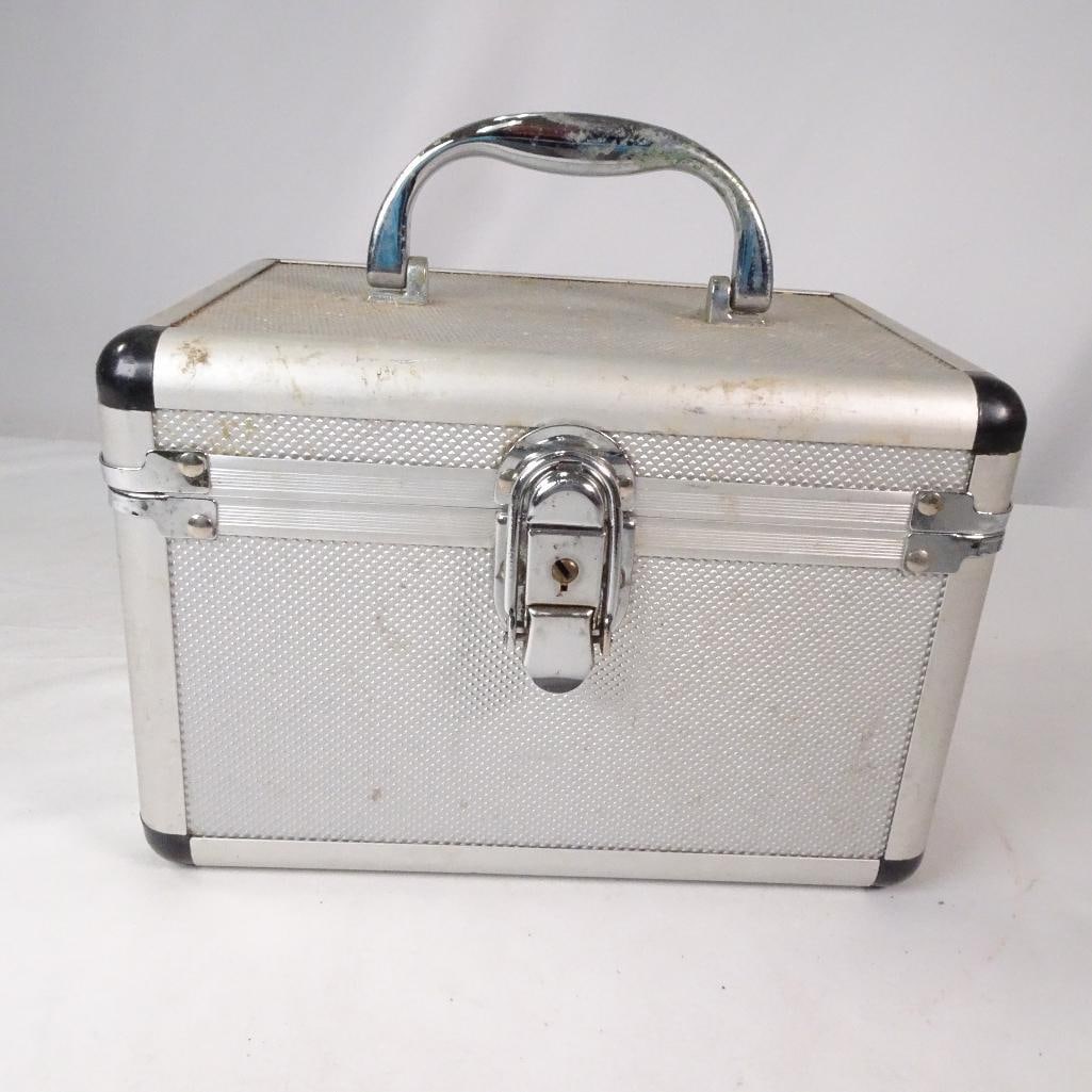 Small Aluminum Storage Case Box w/ Handle & Latch ? Vintage Style Utility Carry Case (1 of 8)