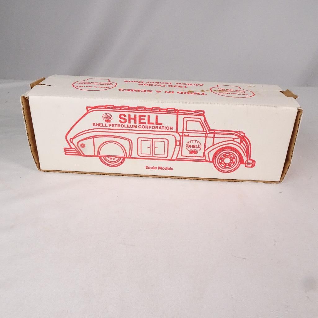 Vintage Shell 1938 Dodge Airflow Tanker Bank Die Cast Coin Bank w/ Box Limited Edition (1 of 12)