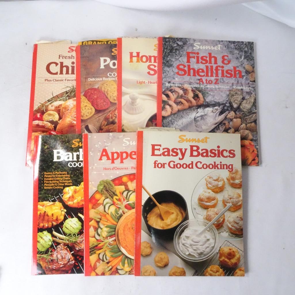 Vintage Sunset Cookbook Lot (1 of 8)
