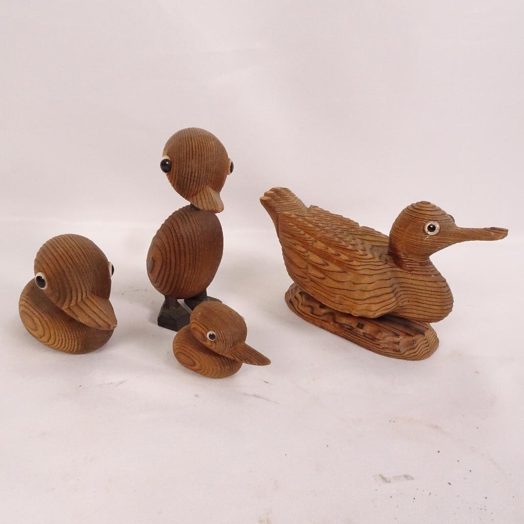 Vintage Mid Century Modern Wooden Duck Bird Figurines Set MCM Teak Style Decor (1 of 11)