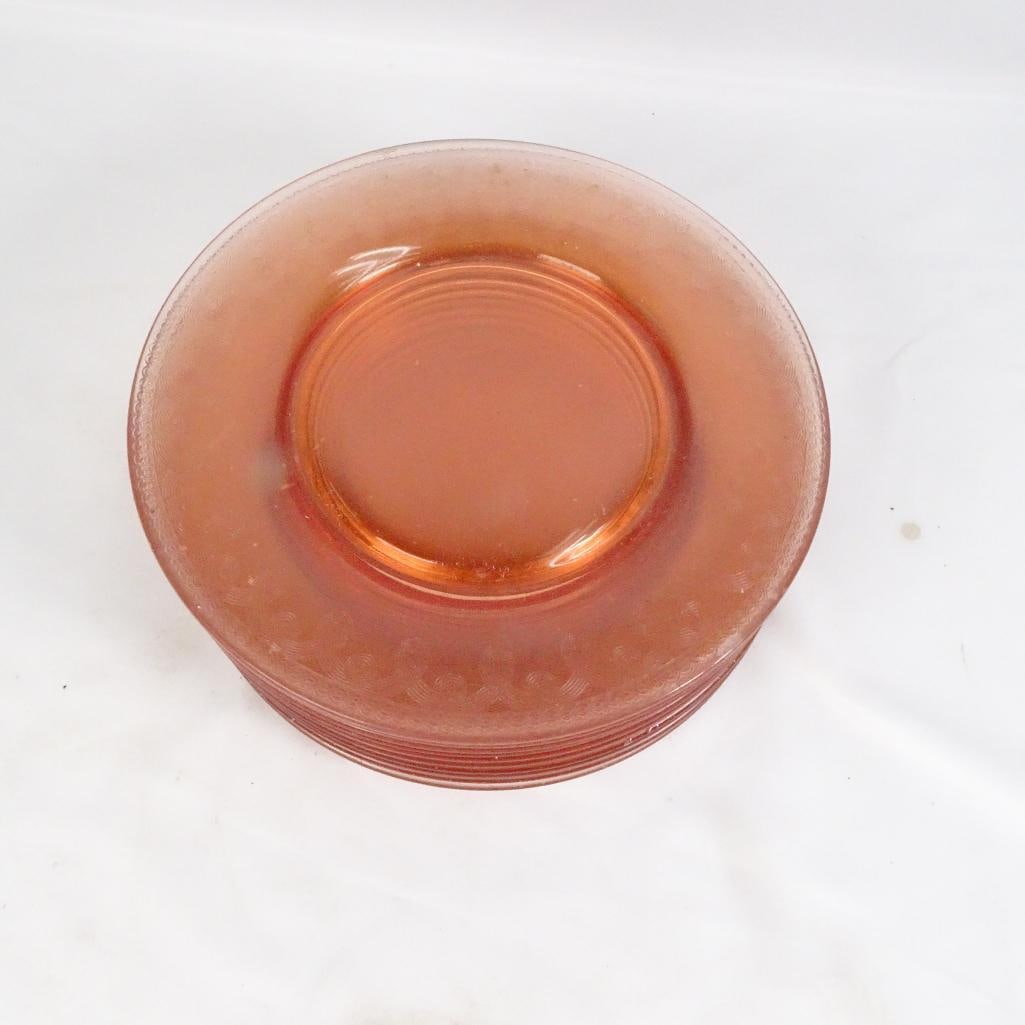 Set of 8 Vintage Pink Depression Glass Salad Dessert Plates 8? Swirl Pattern: Beautiful set of 8 vintage pink depression glass plates featuring an elegant embossed swirl pattern around the rim. Soft blush pink color with a timeless vintage look perfect for shabby chic,