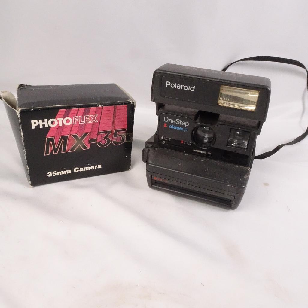 Vintage Polaroid OneStep Closeup 600 Instant Camera + PhotoFlex MX-35 35mm Camera w/ Case (1 of 7)