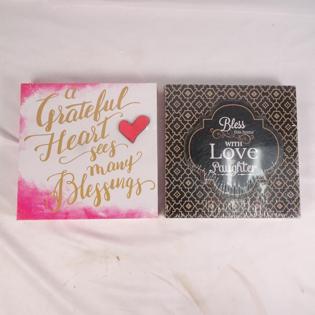 Set of 2 Inspirational Wall Plaques Bless This Home Grateful Heart Decor NWT (1 of 3)