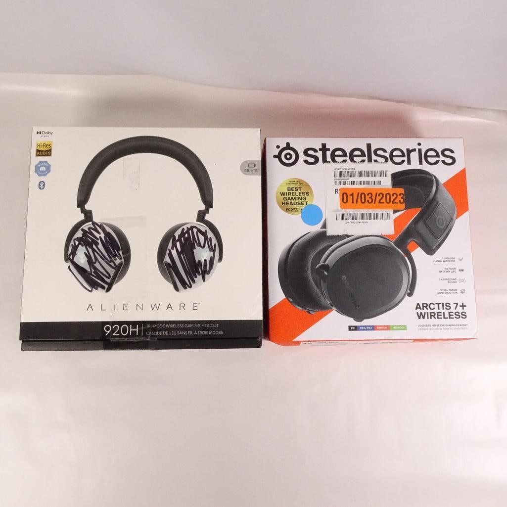 SteelSeries Arctis 7+ Wireless Gaming Headset for PC PS5 PS4 Switch Android w/ Box (1 of 13)