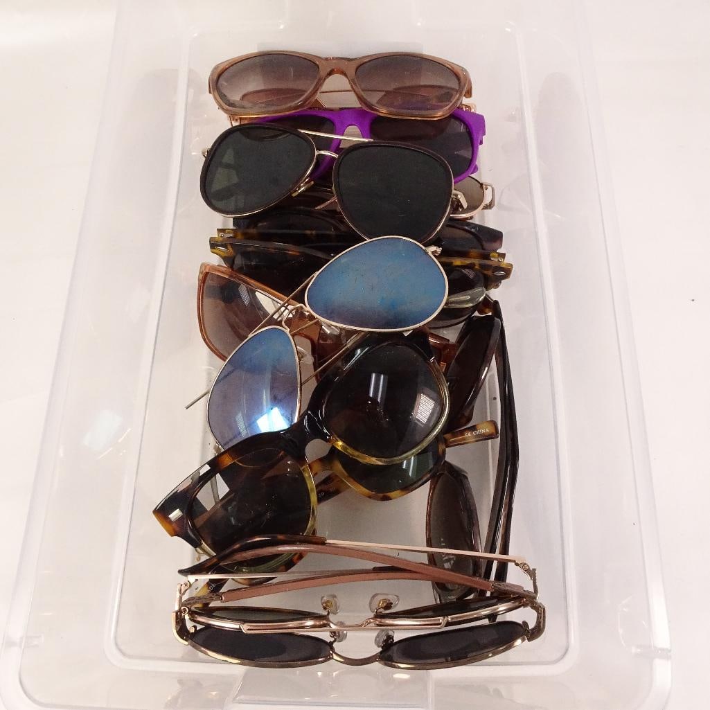 Lot of 14 Assorted Fashion Sunglasses Women?s Mixed Styles Aviator Cat Eye Oversized: Large lot of 14 assorted fashion sunglasses featuring a variety of popular styles including aviator, cat-eye, oversized, round, square, and wayfarer-inspired frames. A great resale lot, boutique inven