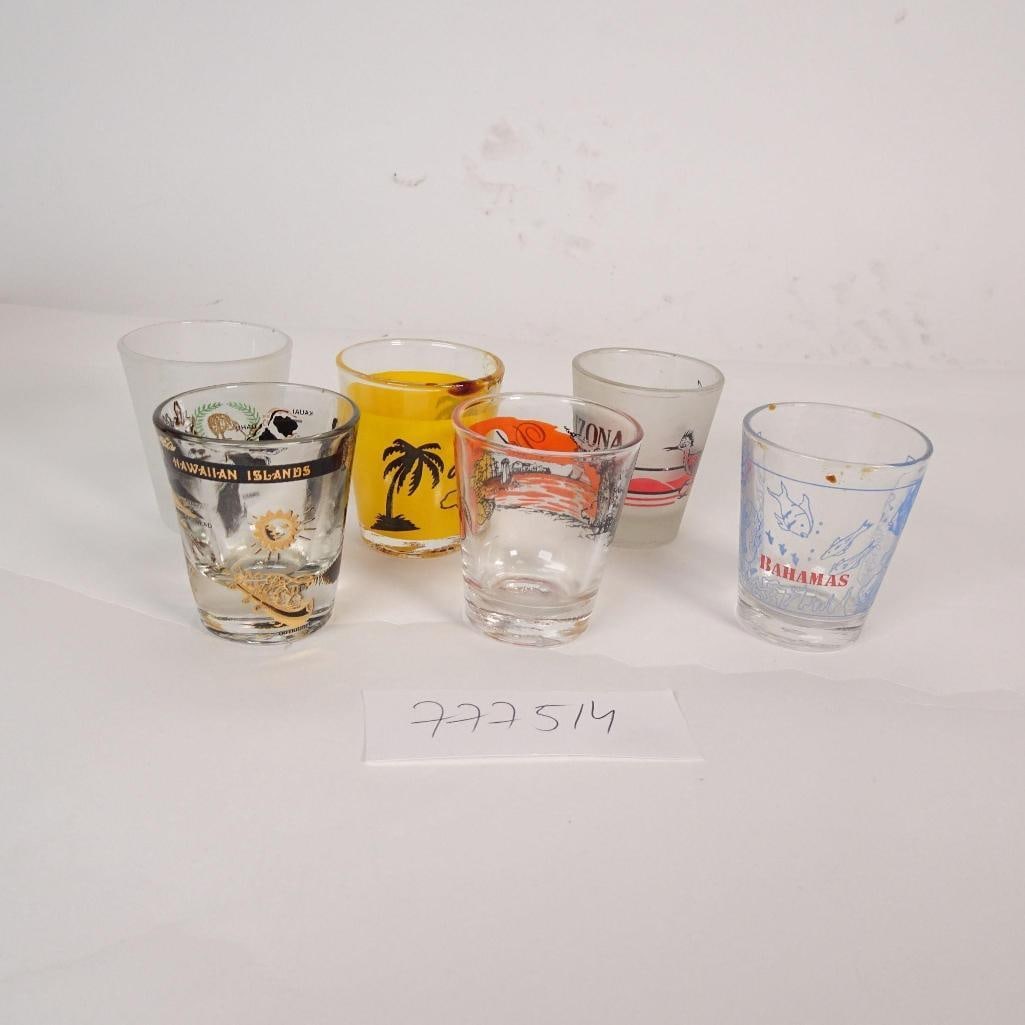 Vintage Travel Souvenir Shot Glasses Lot (1 of 3)