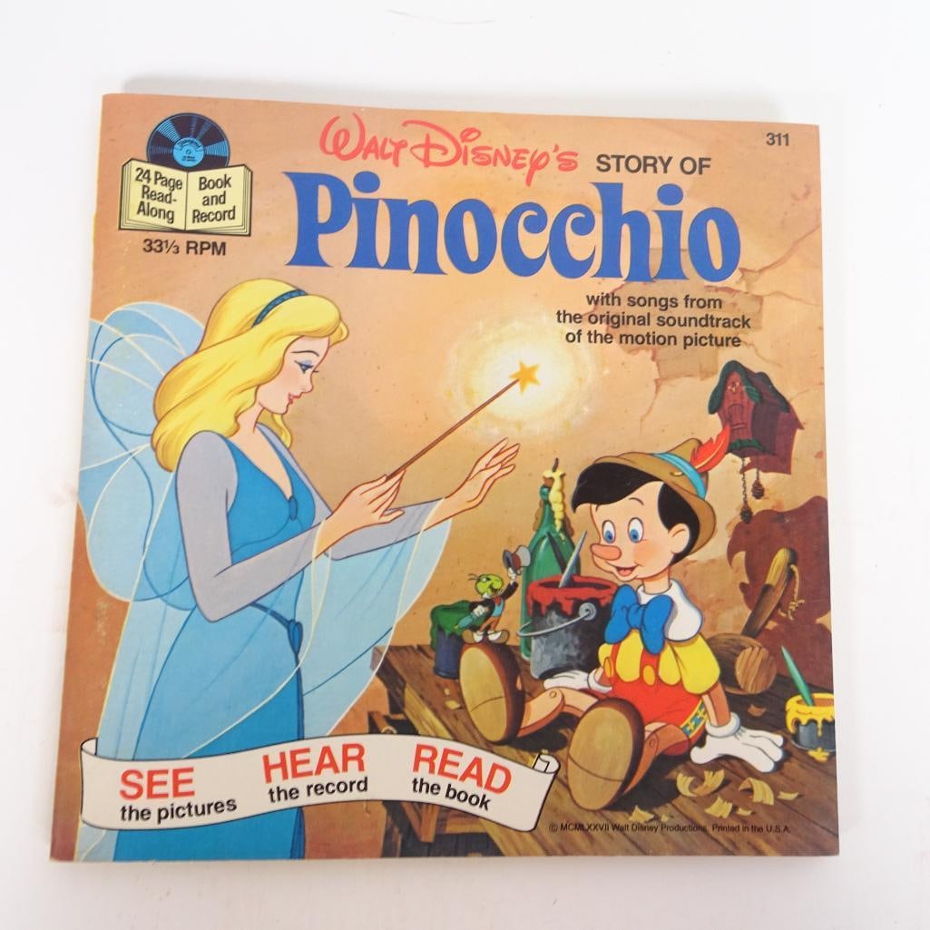 Vintage Walt Disney Story of Pinocchio Book and Record Set 7": Vintage Walt Disney Productions Book and Record - Story of Pinocchio. Includes: Original 24 page illustrated read-along book 7 inch Disneyland Records vinyl (33_ RPM) Songs from the original motion pi