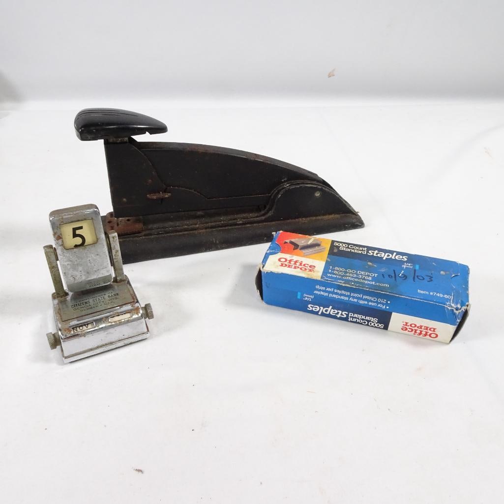 Vintage Office Desk Lot Stapler Calendar Bank Advertising + Staples Industrial Retro (1 of 13)