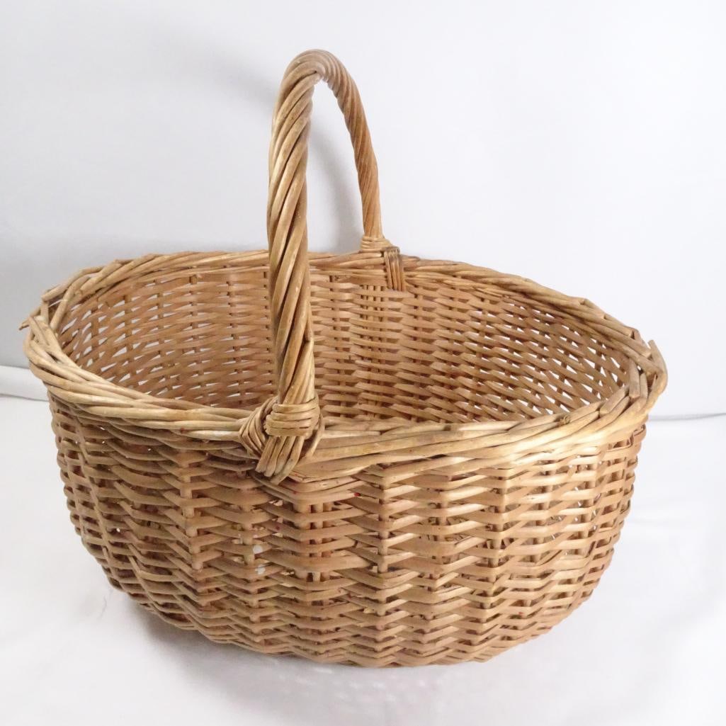 Vintage Wicker Basket w/ Handle - Rustic Farmhouse Storage Picnic Basket (1 of 3)