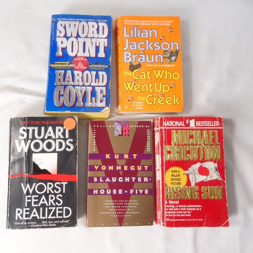 Vintage Fiction Paperback Lot (1 of 11)