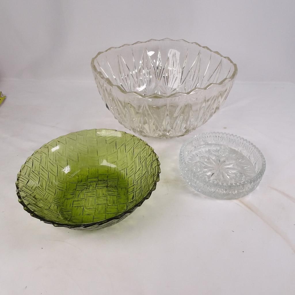 Vintage Glass Bowl Lot (1 of 8)