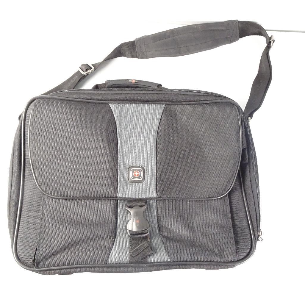 SwissGear Wenger Laptop Messenger Bag (1 of 6)