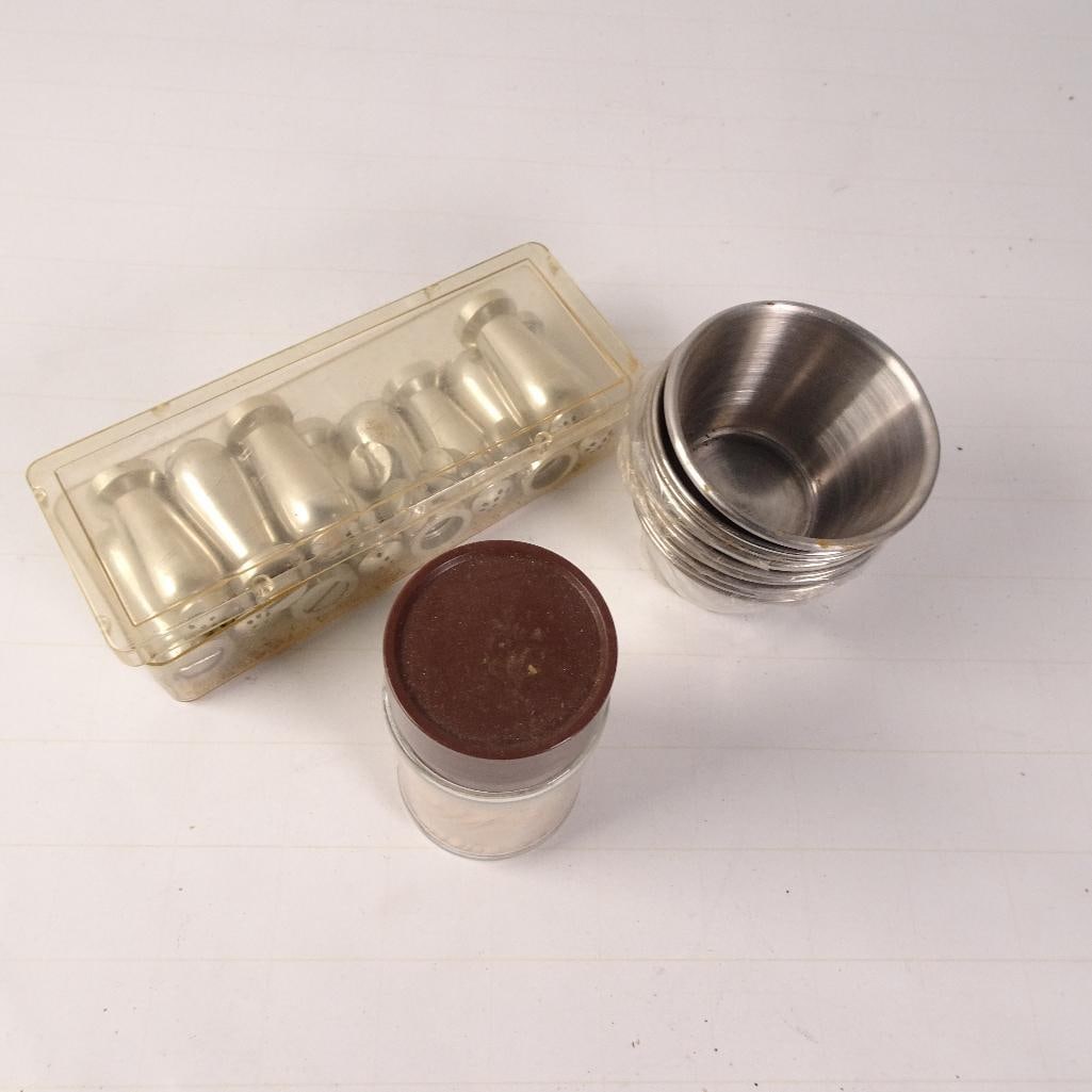 Vintage Kitchen Lot (1 of 6)