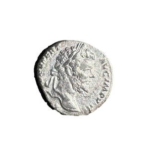Roman Coin Septimu Severus 1st African Emperor of Rome: Roman Empire silver coin, with Septimus Severus 193-211 AD, 1st African Emperor o Rome. This coin commemorates Septimius' return to Rome after defeating Albinus at Lugdunum in February 196. A very
