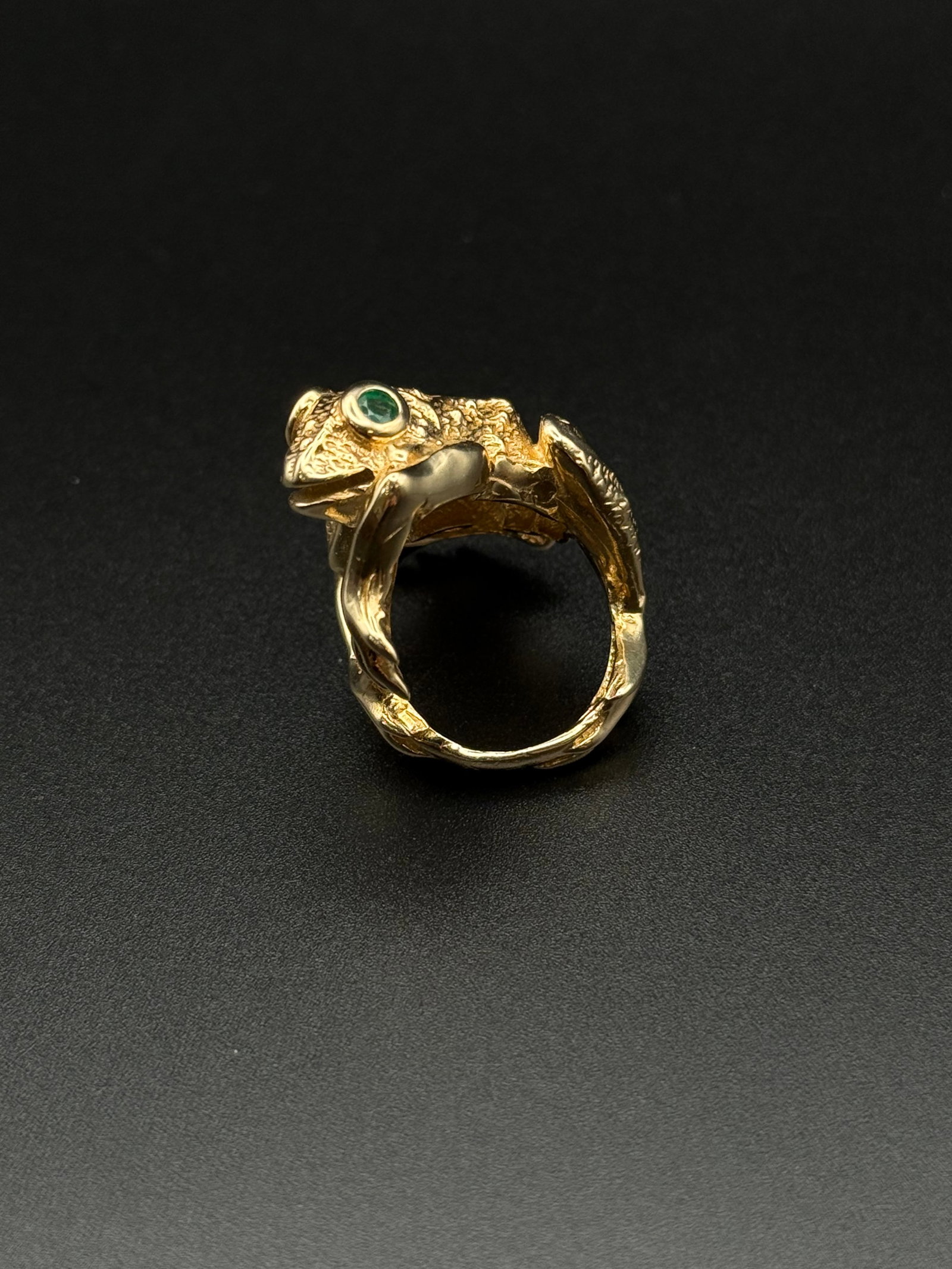 Crawling Frog Ring size 6.5 - 3