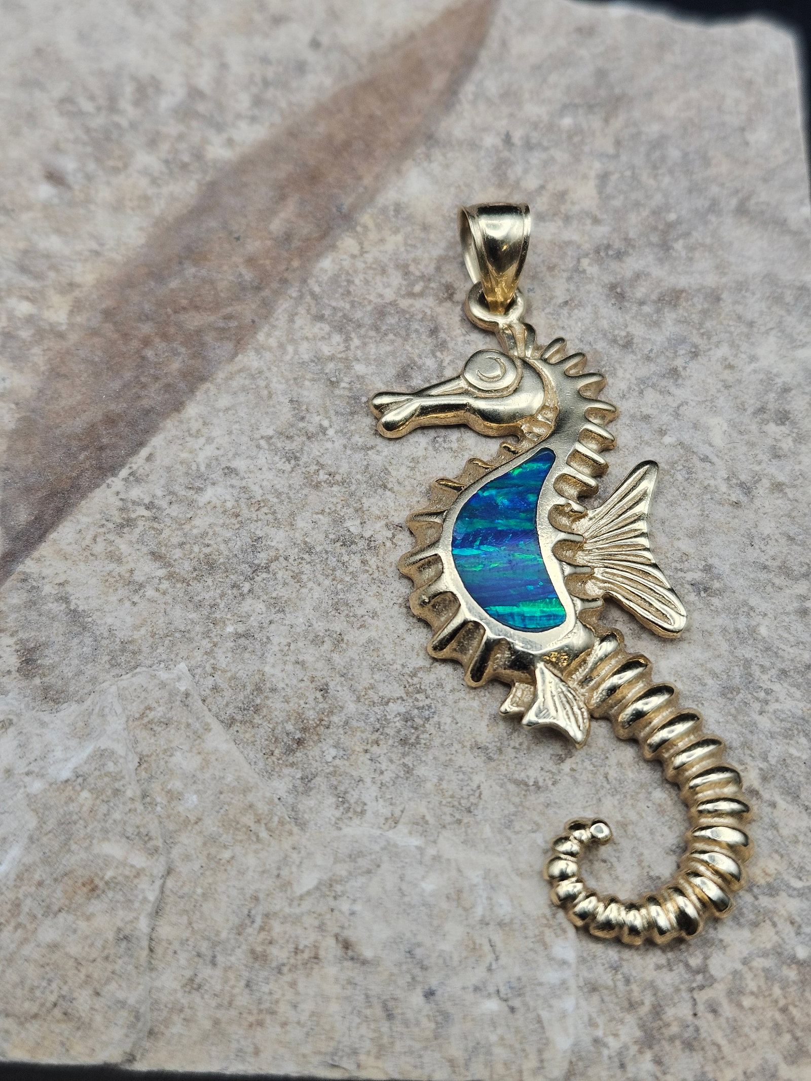Seashorse Pendant with Natural Ethiopian Opal in layed: Unique 14k gold (6.2g) 2 " long with beautfiul blue and green opal