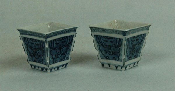 Pair of Blue and White Porcelain Tea Cups: Pair of Chinese blue and white porcelain tea cups.