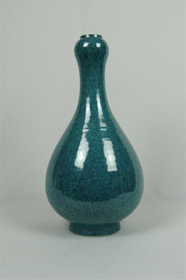 Lu-Jun Glazed Porcelain Garlic Shape Vase: Chinese Lu-Jun glazed porcelain garlic shape vase. 16.5" high.