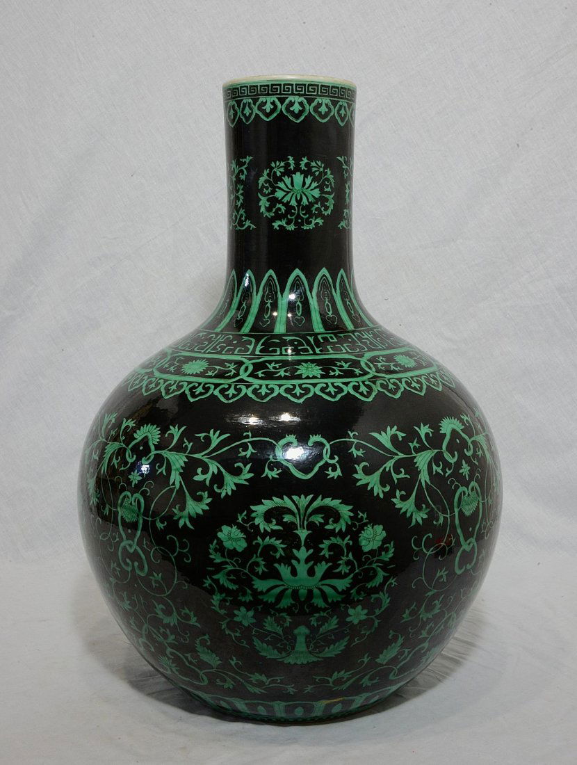 Large Chinese Black and Green Glaze Porcelain