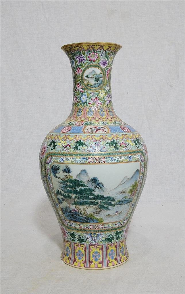 Chinese Famille Rose Porcelain Vase With Mark (1 of 10)