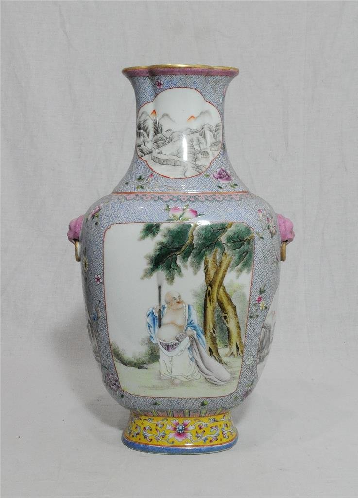 Chinese Famille Rose Porcelain Vase With Studio Mark (1 of 9)