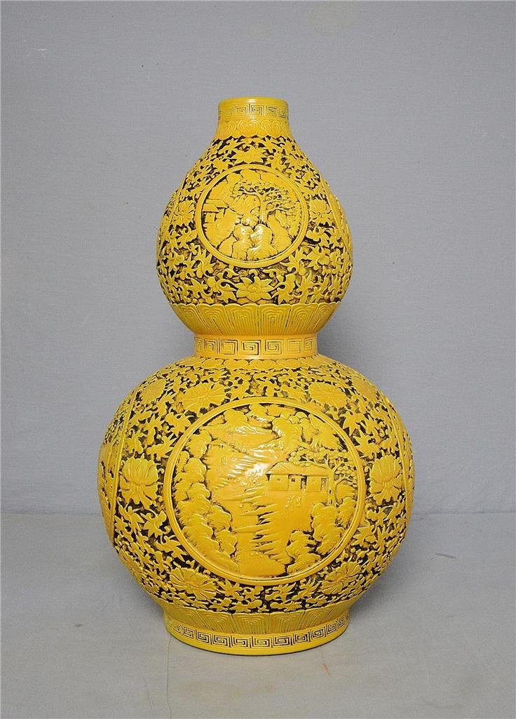 Large Chinese Yellow Glaze Porcelaon Gourd Vase With Ma (1 of 7)