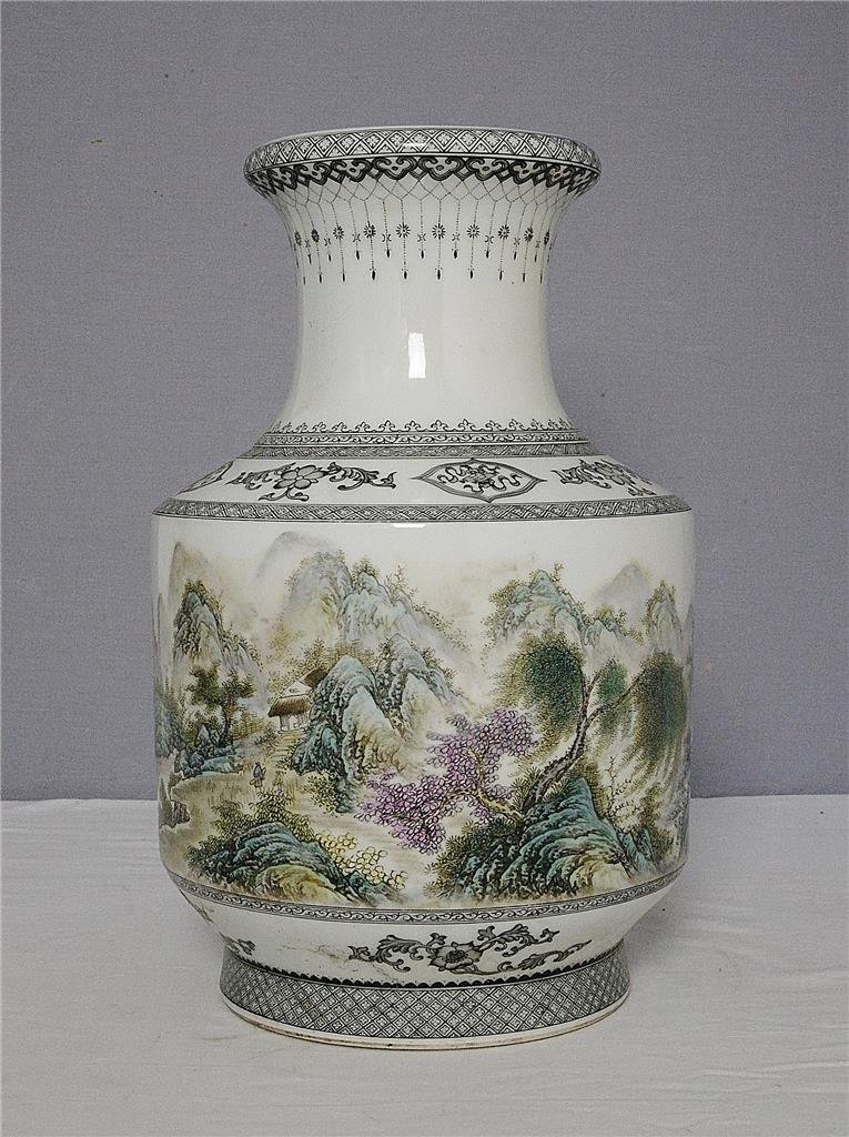 Chinese Famille Rose Porcelain Vase With Studio Mark (1 of 7)